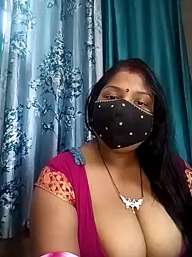 Snapshot of neha-bhabhi chatting on 12/06/24, 05:20 neha-bhabhi online show from 12/06/24, 05:20