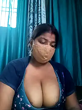 Snapshot of neha-bhabhi chatting on 01/20/25, 06:31 neha-bhabhi online show from 01/20/25, 06:31