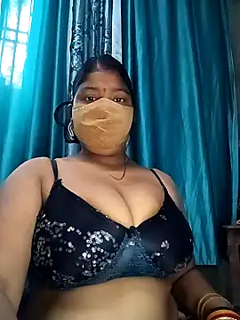 Snapshot of neha-bhabhi chatting on 01/23/25, 05:35 neha-bhabhi online show from 01/23/25, 05:35