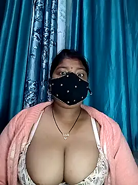 Snapshot of neha-bhabhi chatting on 01/25/25, 05:51 neha-bhabhi online show from 01/25/25, 05:51