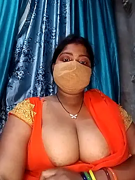 Snapshot of neha-bhabhi chatting on 03/09/25, 03:05 neha-bhabhi online show from 03/09/25, 03:05