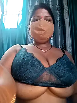 Snapshot of neha-bhabhi chatting on 03/17/25, 09:22 neha-bhabhi online show from 03/17/25, 09:22