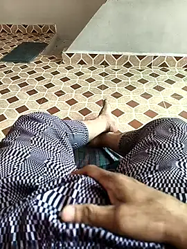 deshimund online show from 10/29/25, 04:48