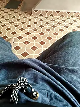 deshimund online show from 11/08/25, 03:39