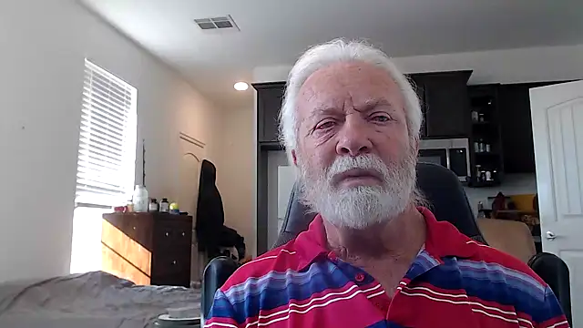 Snapshot of rockpoint69 chatting on 12/14/24, 05:58 rockpoint69 online show from 12/14/24, 05:58