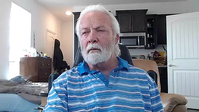 Snapshot of rockpoint69 chatting on 12/15/24, 09:20 rockpoint69 online show from 12/15/24, 09:20