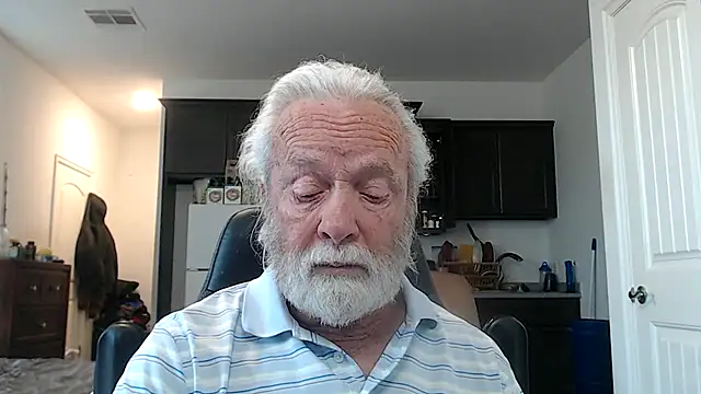 Snapshot of rockpoint69 chatting on 01/05/25, 06:02 rockpoint69 online show from 01/05/25, 06:02
