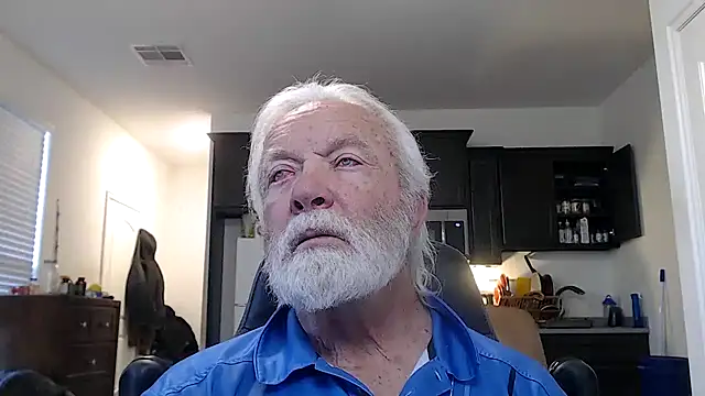 Snapshot of rockpoint69 chatting on 01/06/25, 01:52 rockpoint69 online show from 01/06/25, 01:52