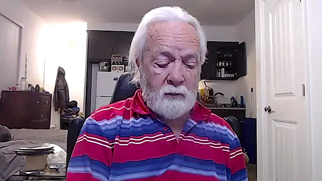 Snapshot of rockpoint69 chatting on 01/08/25, 09:32 rockpoint69 online show from 01/08/25, 09:32