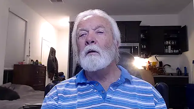 Snapshot of rockpoint69 chatting on 01/11/25, 08:22 rockpoint69 online show from 01/11/25, 08:22