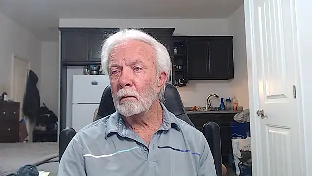 rockpoint69 online show from 11/12/25, 10:48