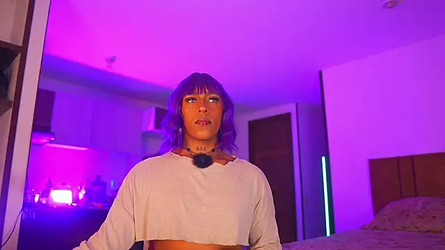 AmberRaus online show from 11/09/25, 02:32