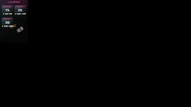 Snapshot of LeahJones_ chatting on 03/11/25, 11:04 LeahJones online show from 03/11/25, 11:04