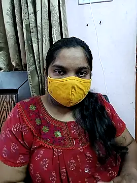 Snapshot of lovely-latha chatting on 02/05/25, 11:55 lovely-latha online show from 02/05/25, 11:55