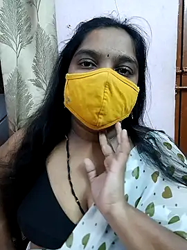 Snapshot of lovely-latha chatting on 02/10/25, 03:32 lovely-latha online show from 02/10/25, 03:32