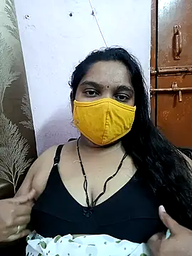 Snapshot of lovely-latha chatting on 02/10/25, 06:45 lovely-latha online show from 02/10/25, 06:45
