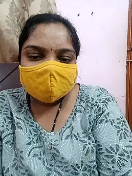 Snapshot of lovely-latha chatting on 02/14/25, 11:21 lovely-latha online show from 02/14/25, 11:21