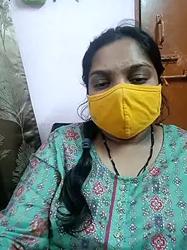 Snapshot of lovely-latha chatting on 02/22/25, 11:02 lovely-latha online show from 02/22/25, 11:02