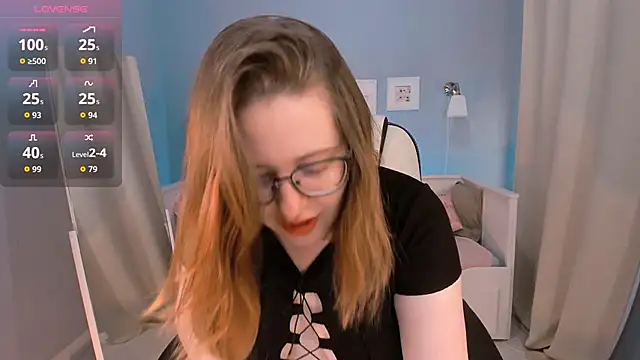 Snapshot of Charmy_Gracy chatting on 09/09/25, 10:59 Charmy Gracy online show from 09/09/25, 10:59