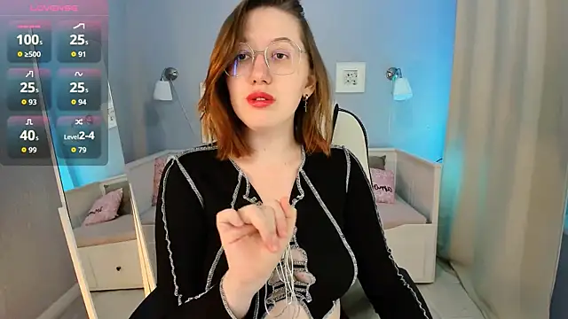 Charmy Gracy online show from 10/11/25, 11:20