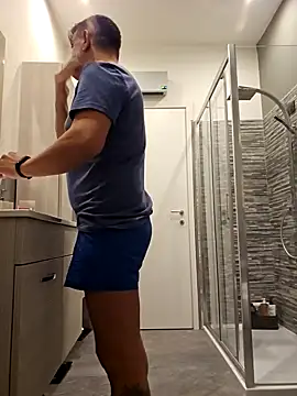 kekko-1982 online show from 12/10/24, 12:27