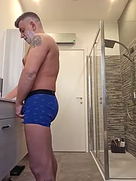 kekko-1982 online show from 12/31/24, 01:30