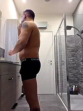 kekko-1982 online show from 02/10/25, 08:42