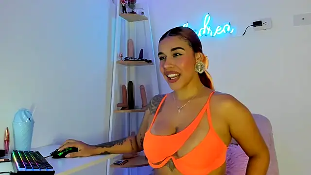 Snapshot of andrea_lopezz_ chatting on 02/06/25, 11:26 andrea lopezz online show from 02/06/25, 11:26