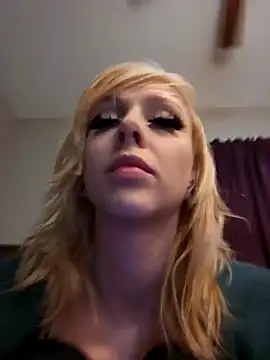 AmethystFoxx online show from 01/29/25, 06:07