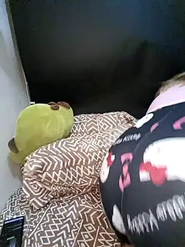 Sweet asian kylie online show from 10/19/25, 05:35