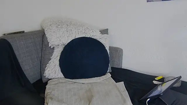 Snapshot of AlishyaJoi chatting on 10/13/25, 09:37 AlishyaJoi online show from 10/13/25, 09:37