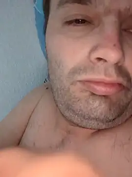 Snapshot of makau1 chatting on 09/13/25, 05:51 makau1 online show from 09/13/25, 05:51