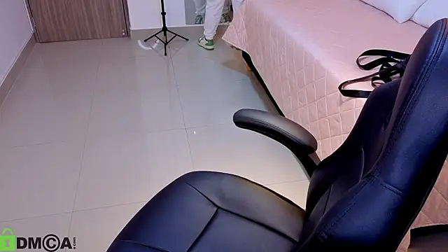 ROSE  15 online show from 11/14/25, 11:42