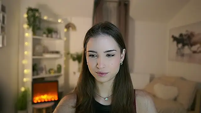 Snapshot of Abella_Danger_X chatting on 12/08/24, 09:57 Abella Danger X online show from 12/08/24, 09:57