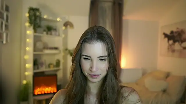 Snapshot of Abella_Danger_X chatting on 12/12/24, 04:32 Abella Danger X online show from 12/12/24, 04:32