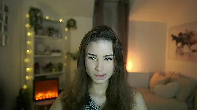 Snapshot of Abella_Danger_X chatting on 12/22/24, 09:33 Abella Danger X online show from 12/22/24, 09:33