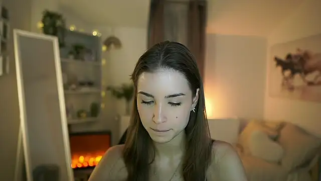 Snapshot of Abella_Danger_X chatting on 01/15/25, 09:45 Abella Danger X online show from 01/15/25, 09:45