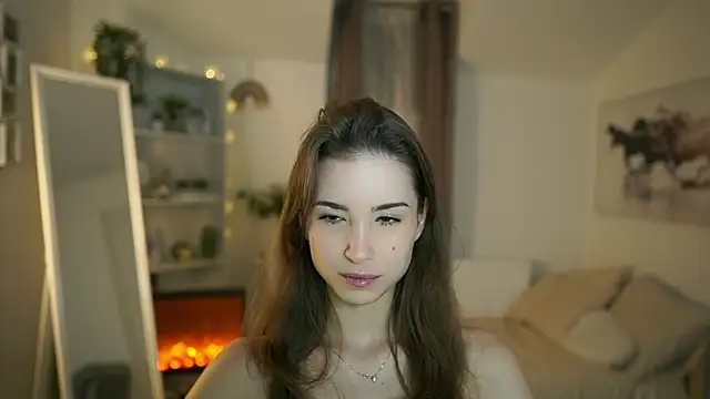 Snapshot of Abella_Danger_X chatting on 01/17/25, 09:39 Abella Danger X online show from 01/17/25, 09:39