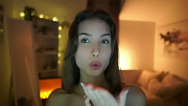 Snapshot of Abella_Danger_X chatting on 01/23/25, 01:13 Abella Danger X online show from 01/23/25, 01:13