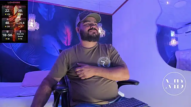 MichaelBear  online show from 10/16/25, 01:45