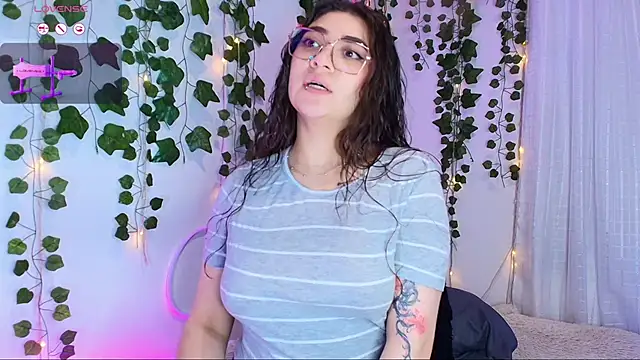 Samii Evans online show from 10/10/25, 06:23