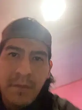 Snapshot of duggan12 chatting on 09/26/25, 03:10 duggan12 online show from 09/26/25, 03:10