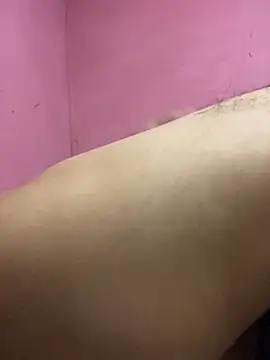 Snapshot of duggan12 chatting on 09/26/25, 06:01 duggan12 online show from 09/26/25, 06:01