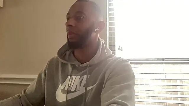 bosstang770 online show from 12/12/24, 04:10