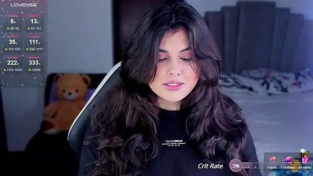 Snapshot of Alyaa_s chatting on 01/03/25, 09:26 Alyaa s online show from 01/03/25, 09:26