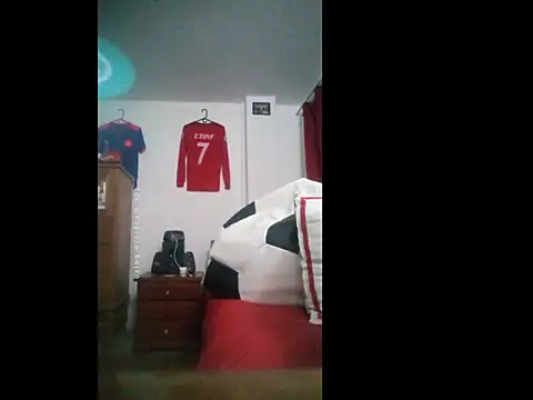 Snapshot of ALBEIROFOOTBALL1992 chatting on 11/02/25, 06:16 ALBEIROFOOTBALL1992 online show from 11/02/25, 06:16