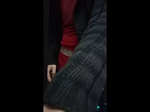 Snapshot of ALBEIROFOOTBALL1992 chatting on 11/17/25, 04:07 ALBEIROFOOTBALL1992 online show from 11/17/25, 04:07