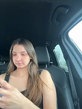 DoriDeluxe66 online show from 10/15/25, 10:26