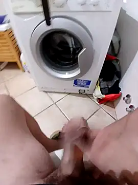 74bob online show from 10/17/25, 03:42