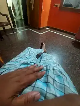 Stripkomal online show from 11/05/25, 04:29